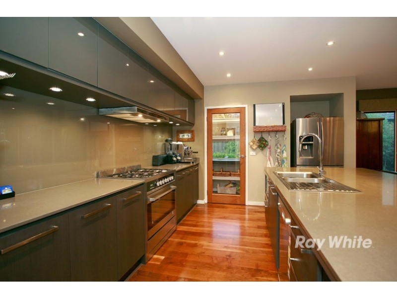 20 Biscay Grove, Lyndhurst VIC 3975