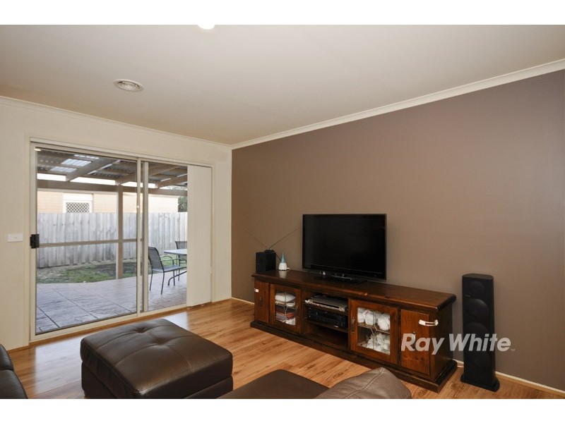 37 Central Parkway, Cranbourne West VIC 3977