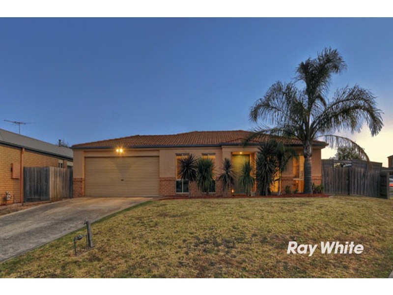 37 Central Parkway, Cranbourne West VIC 3977