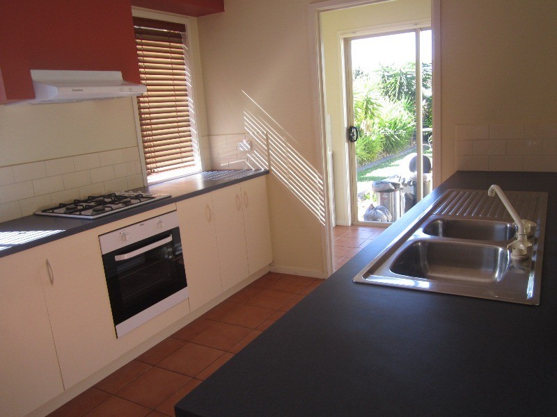 3 Bellarine Drive, Cranbourne VIC 3977