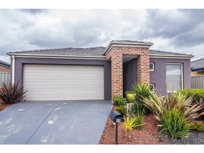 48 Ardent Crescent, Cranbourne East VIC 3977