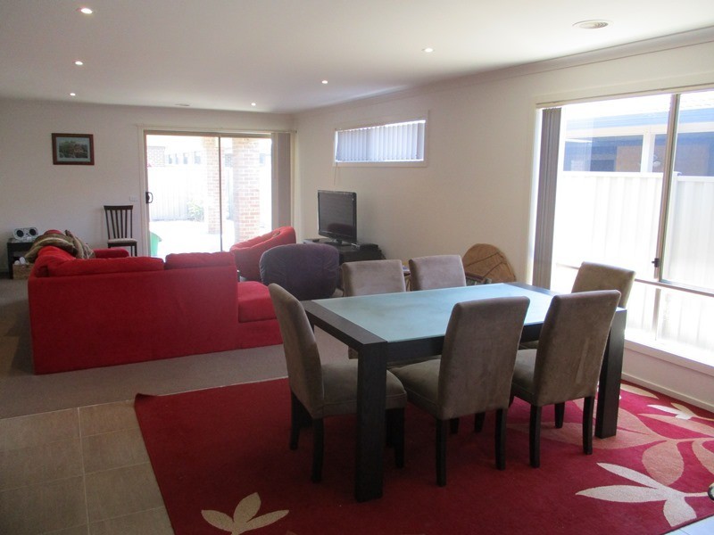 48 Ardent Crescent, Cranbourne East VIC 3977