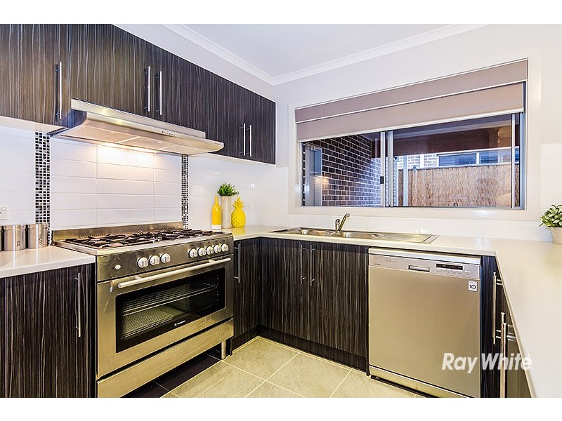 147 Aylmer Road, Lyndhurst VIC 3975