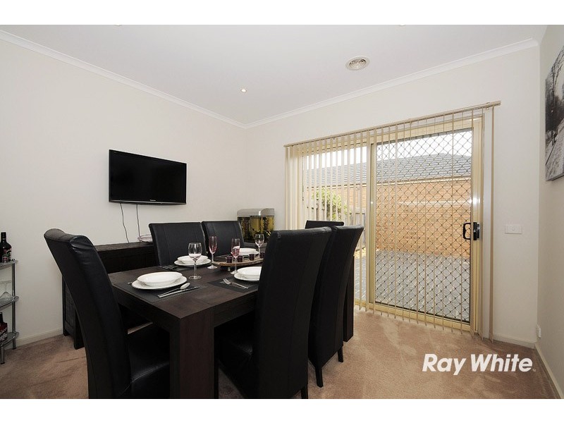 47 Kirren Close, Cranbourne VIC 3977