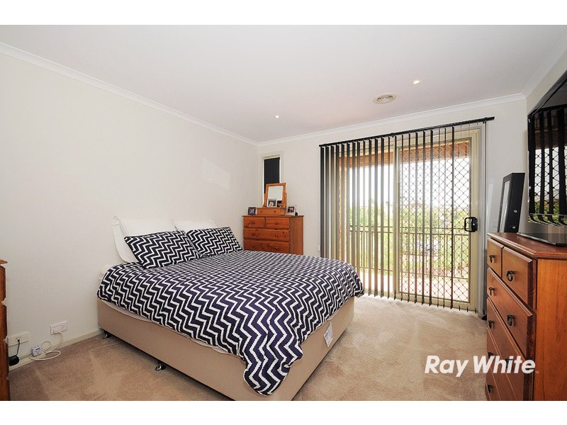 47 Kirren Close, Cranbourne VIC 3977