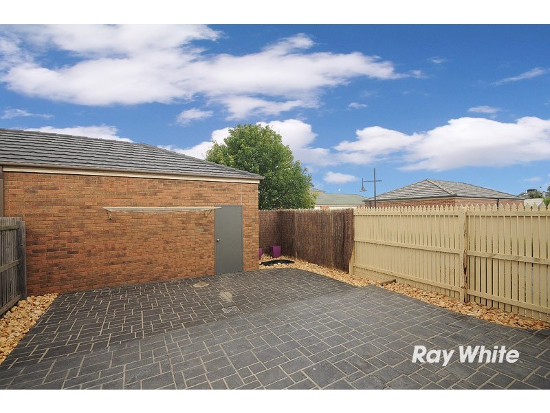 47 Kirren Close, Cranbourne VIC 3977