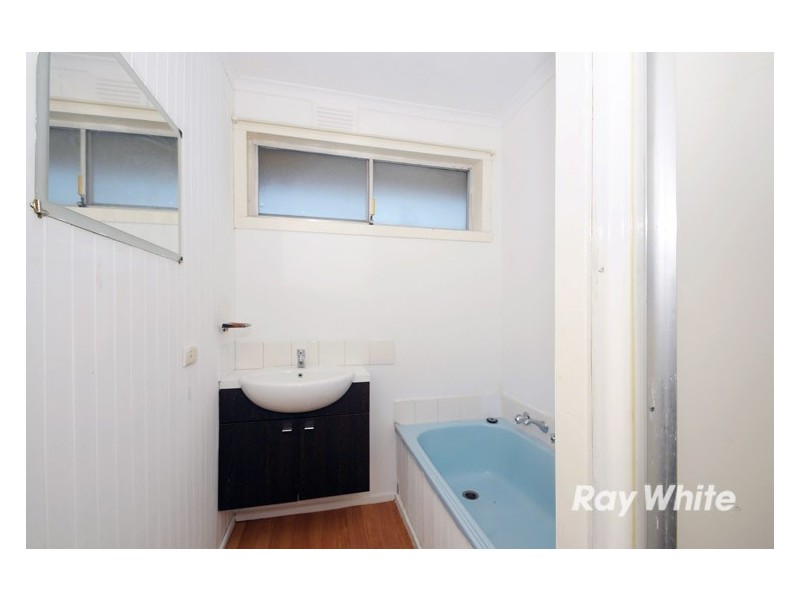 45 Taylor Street, Cranbourne VIC 3977