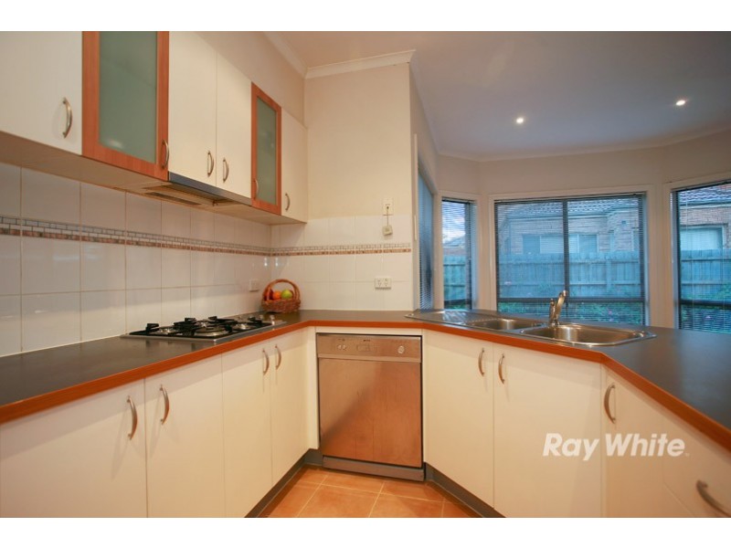 31 Amhurst Drive, Narre Warren South VIC 3805