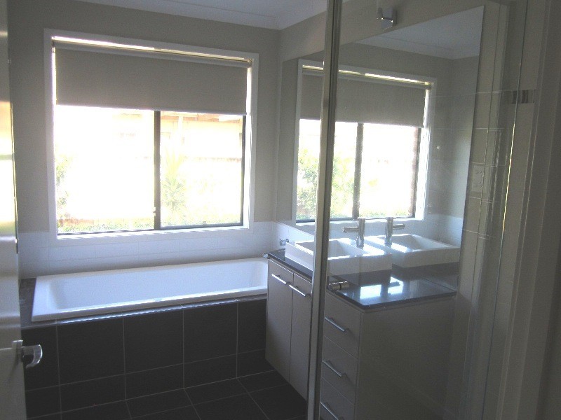 7 Castawellan Street, Lyndhurst VIC 3975