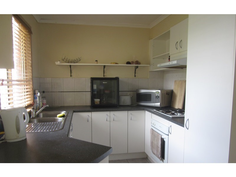 44 Hazelmere Avenue, Cranbourne West VIC 3977