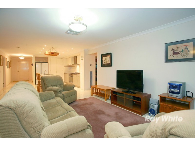 9 Tobin Way, Lyndhurst VIC 3975