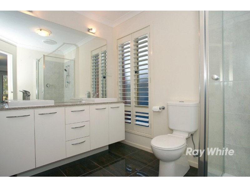 9 Tobin Way, Lyndhurst VIC 3975