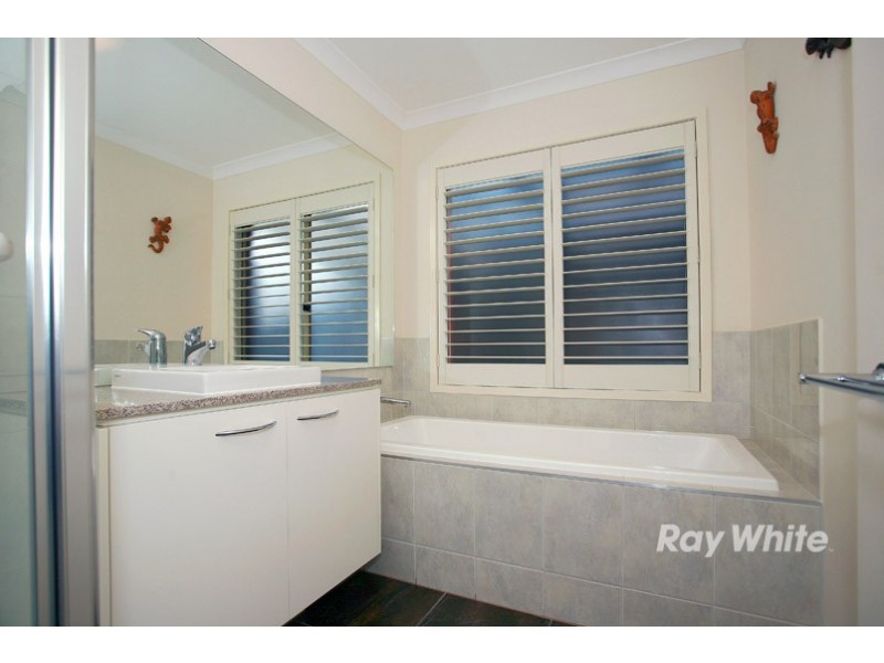 9 Tobin Way, Lyndhurst VIC 3975