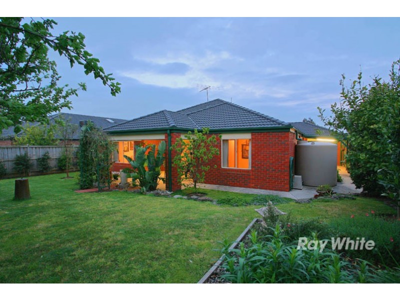 9 Tobin Way, Lyndhurst VIC 3975
