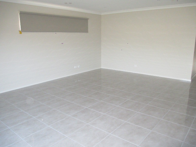 2 Wagner Close, Cranbourne East VIC 3977