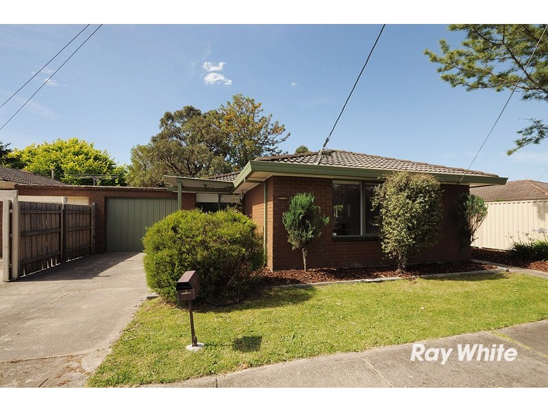 5a Latrobe Street, Cranbourne VIC 3977