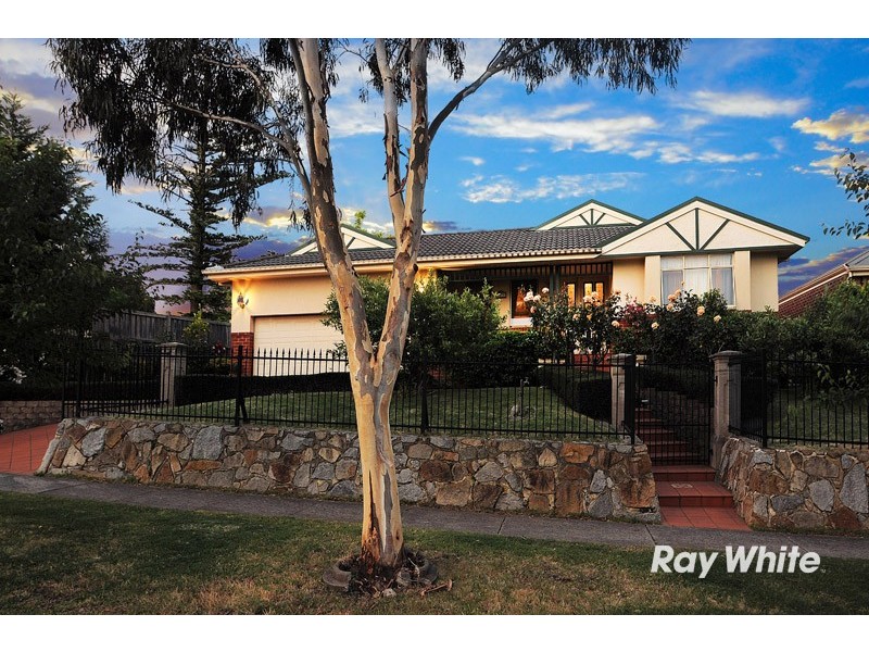 64 Jerilderie Drive, Berwick VIC 3806