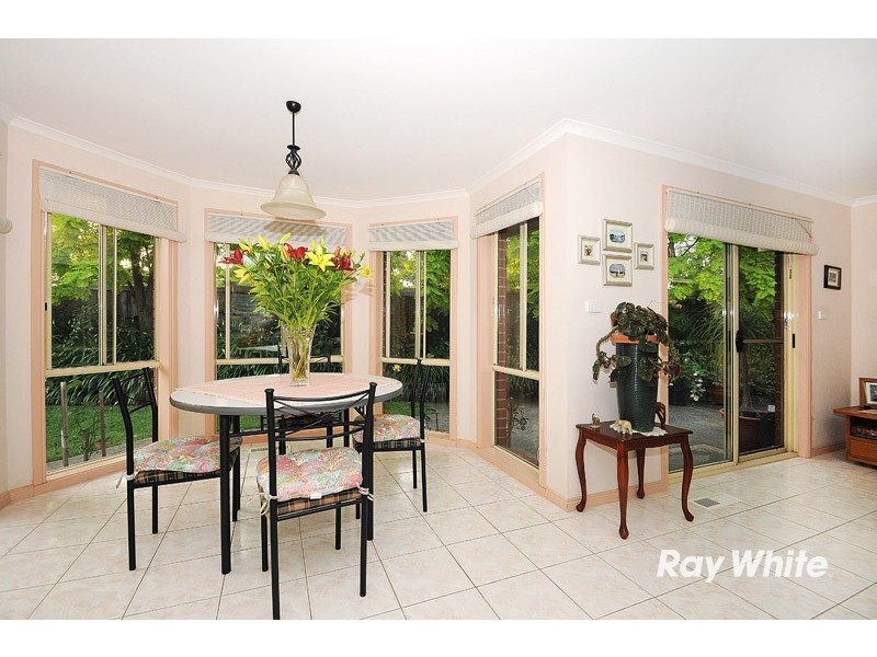 64 Jerilderie Drive, Berwick VIC 3806