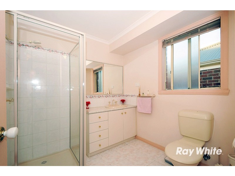 64 Jerilderie Drive, Berwick VIC 3806