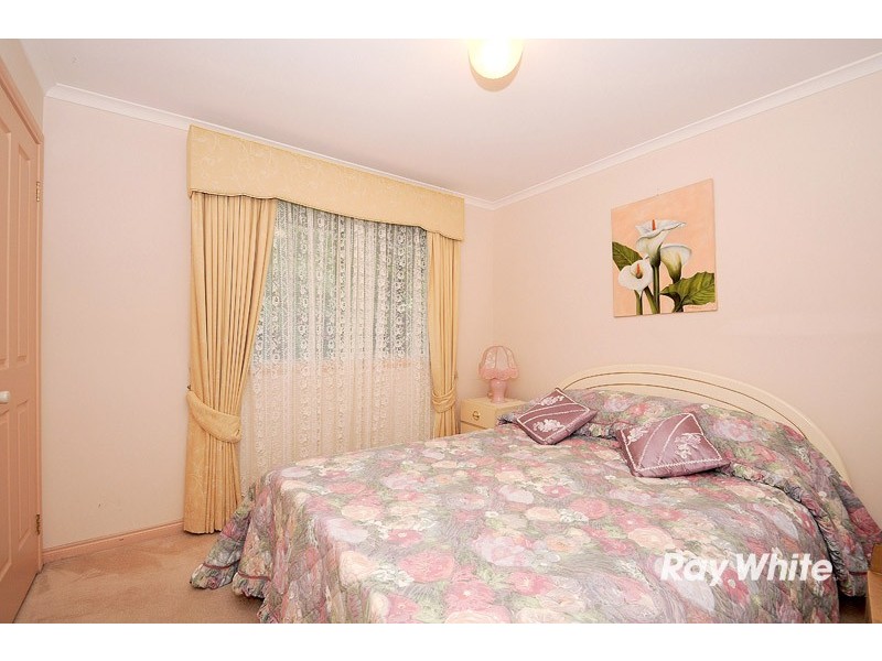 64 Jerilderie Drive, Berwick VIC 3806