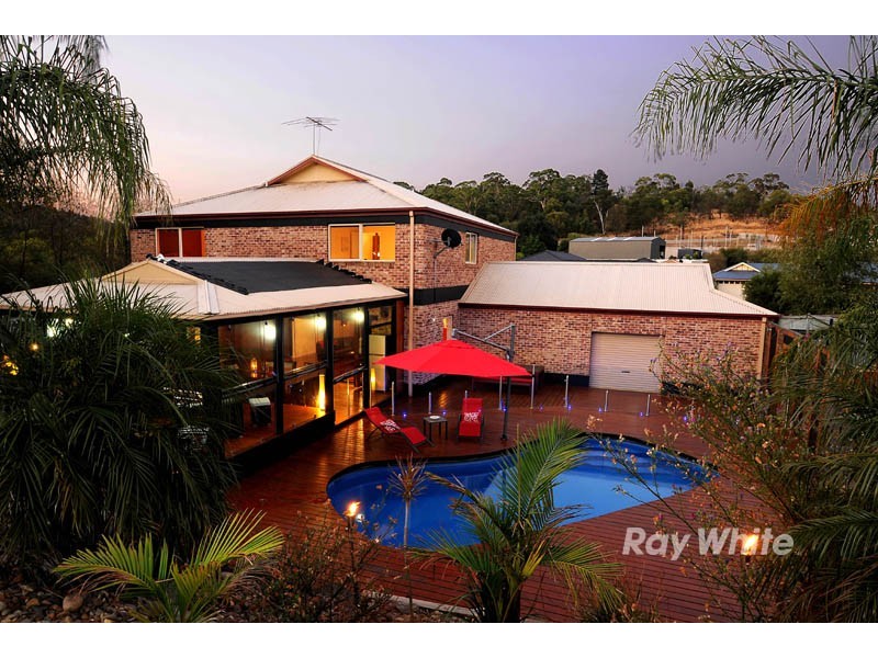 22 Parkside Blvd, Lysterfield South VIC 3156