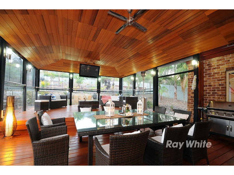 22 Parkside Blvd, Lysterfield South VIC 3156