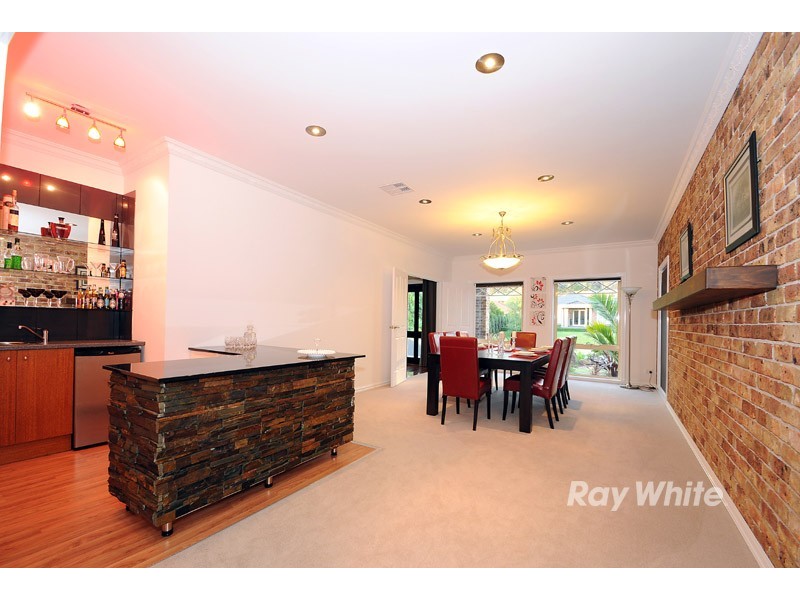 22 Parkside Blvd, Lysterfield South VIC 3156