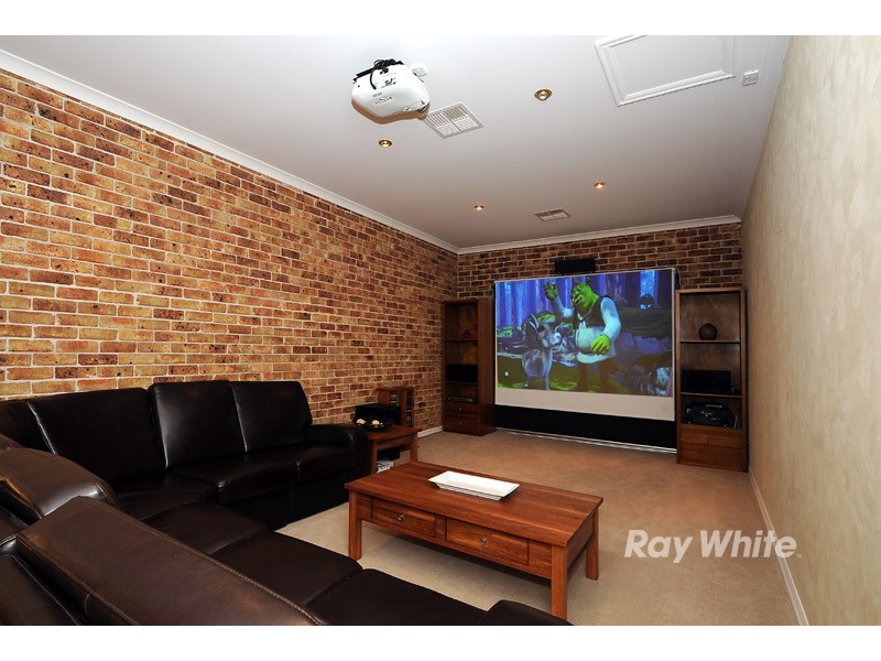 22 Parkside Blvd, Lysterfield South VIC 3156