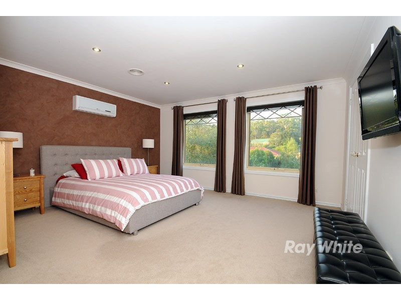 22 Parkside Blvd, Lysterfield South VIC 3156