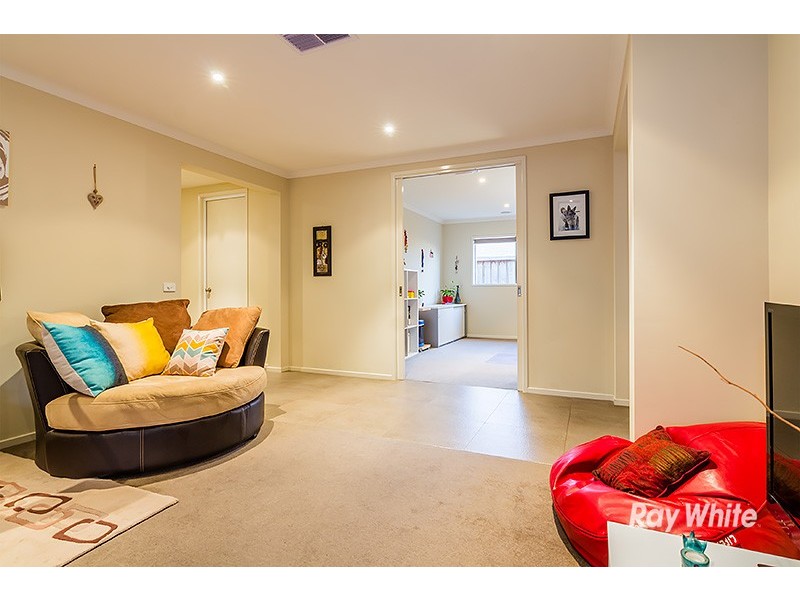 30 Aquanita Close, Lyndhurst VIC 3975