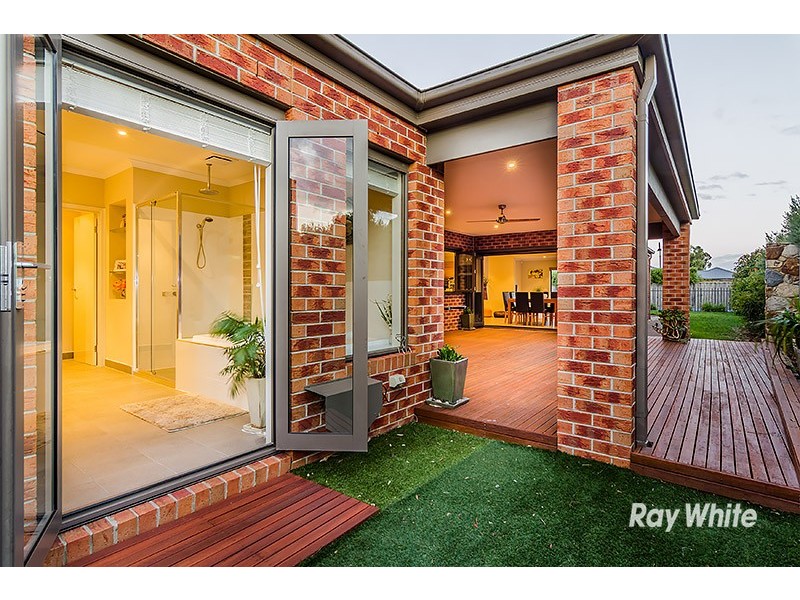 30 Aquanita Close, Lyndhurst VIC 3975