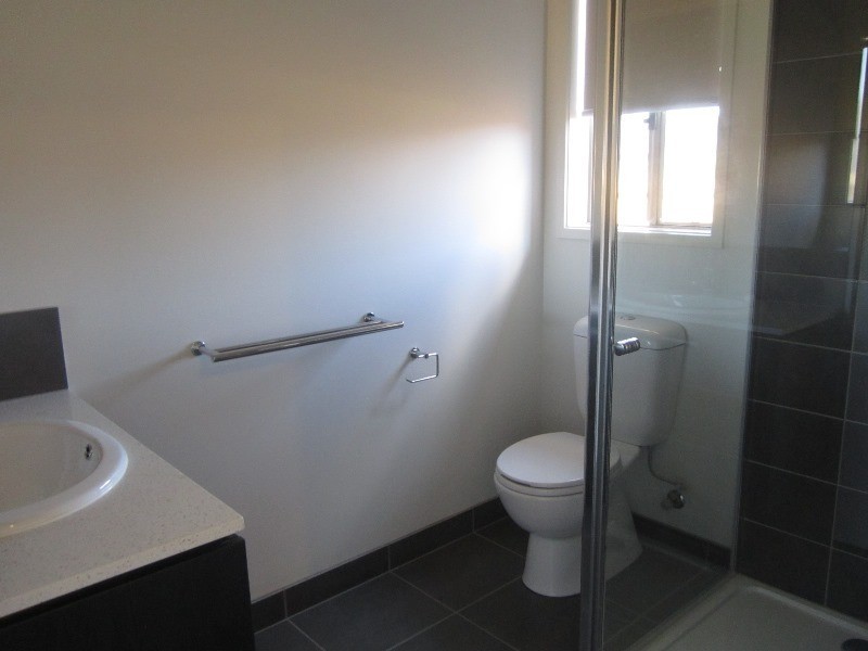 10 Barwon Street, Clyde North VIC 3978