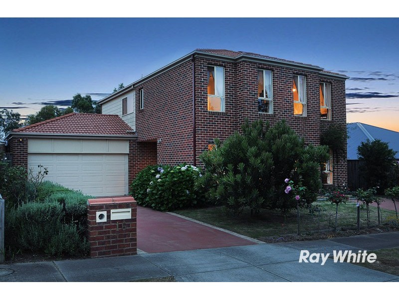 16 Yellowbox Crescent, Lyndhurst VIC 3975