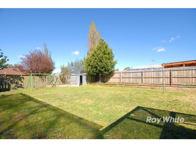4 Pollina Close, Hampton Park VIC 3976