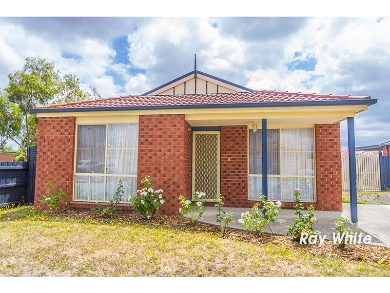 34 Stephellen Way, Cranbourne VIC 3977