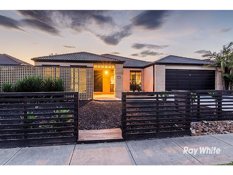 7 Silverwattle Drive, Lyndhurst VIC 3975