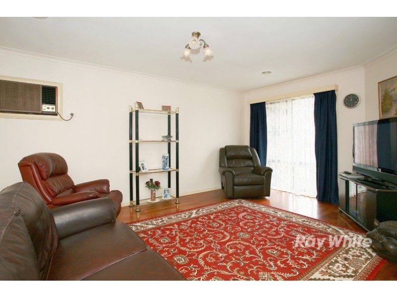 4 Pirita Place, Cranbourne West VIC 3977