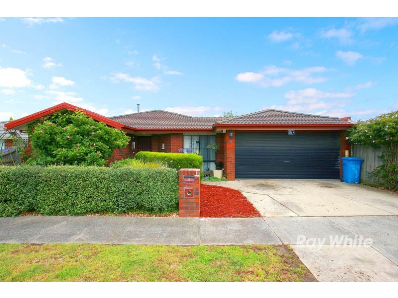 4 Pirita Place, Cranbourne West VIC 3977
