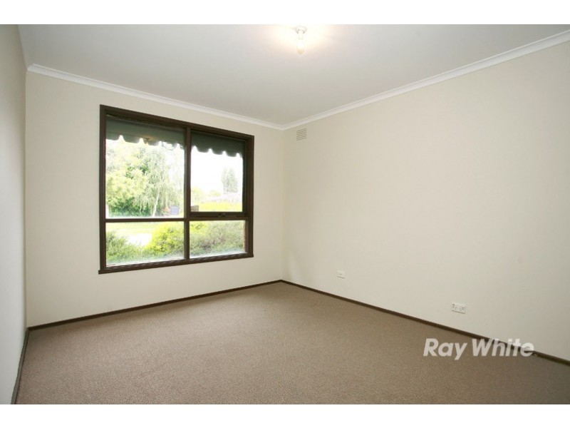 16 Hotham Street, Cranbourne VIC 3977