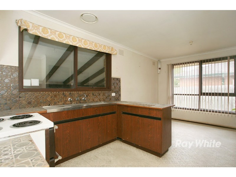 16 Hotham Street, Cranbourne VIC 3977
