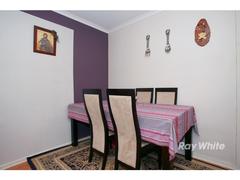 2/83 Clarendon Street, Cranbourne VIC 3977