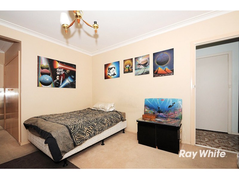 2 Walter Street, Cranbourne VIC 3977