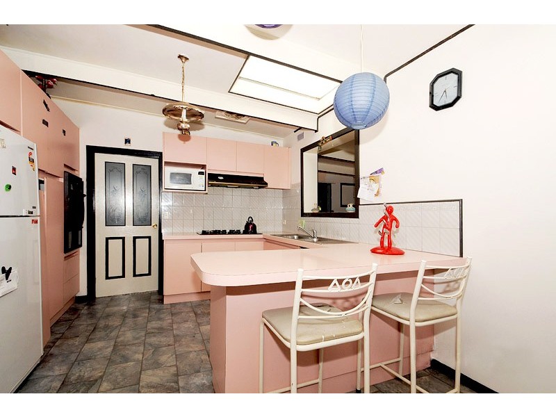 16 Fenfield Street, Cranbourne VIC 3977