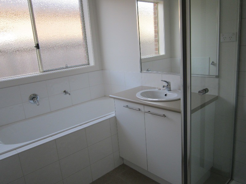 30 Merriwee Chase, Sandhurst VIC 3977