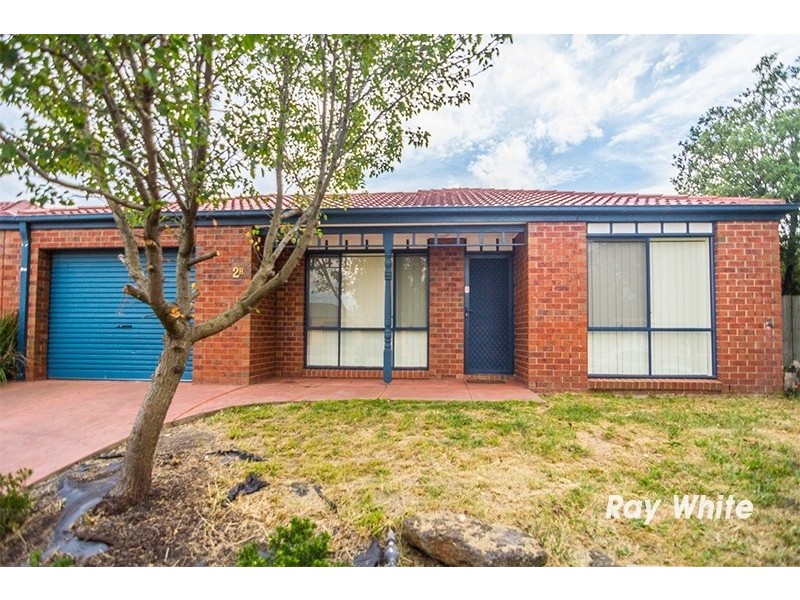 2B Dunlavin Way, Cranbourne East VIC 3977