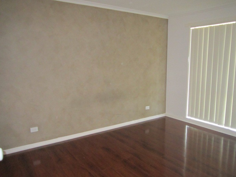 2B Dunlavin Way, Cranbourne East VIC 3977