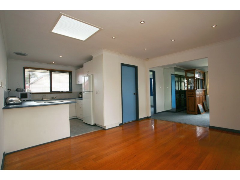 41 Fenfield Street, Cranbourne VIC 3977