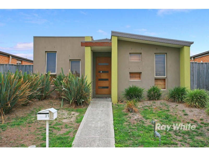 21 Pepperbush Circuit, Cranbourne VIC 3977