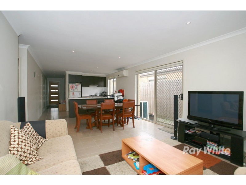 21 Pepperbush Circuit, Cranbourne VIC 3977