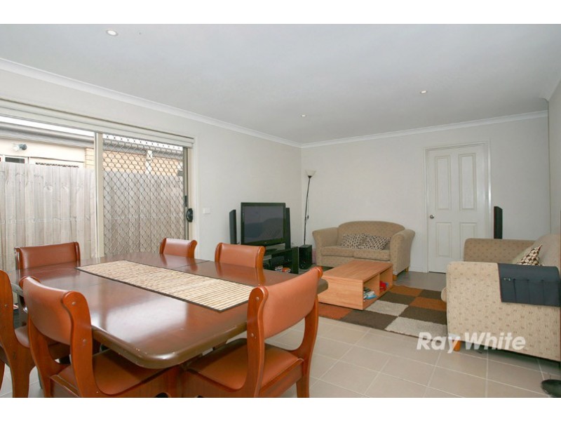 21 Pepperbush Circuit, Cranbourne VIC 3977